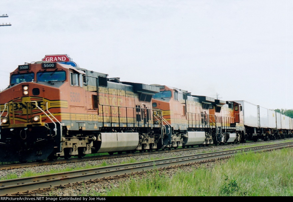 BNSF 5500 West